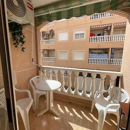 Apartment Goya Torrevieja Extérieur photo